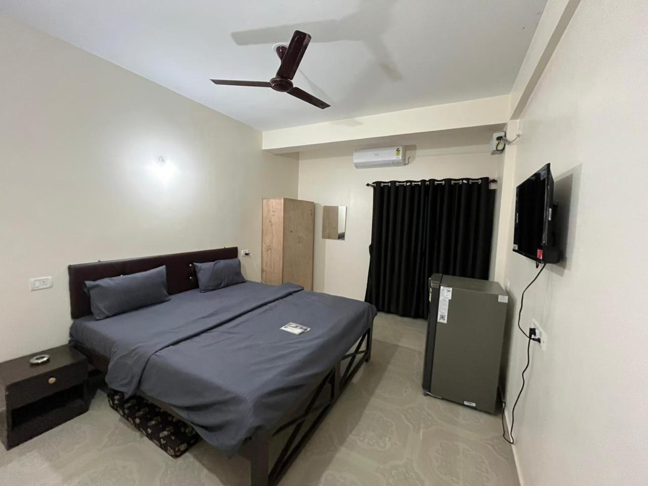 Hotel Saffron Бага Экстерьер фото