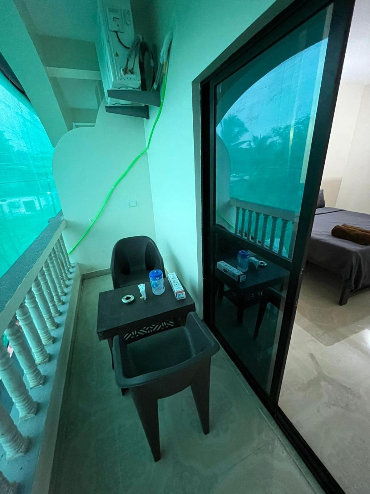 Hotel Saffron Бага Экстерьер фото