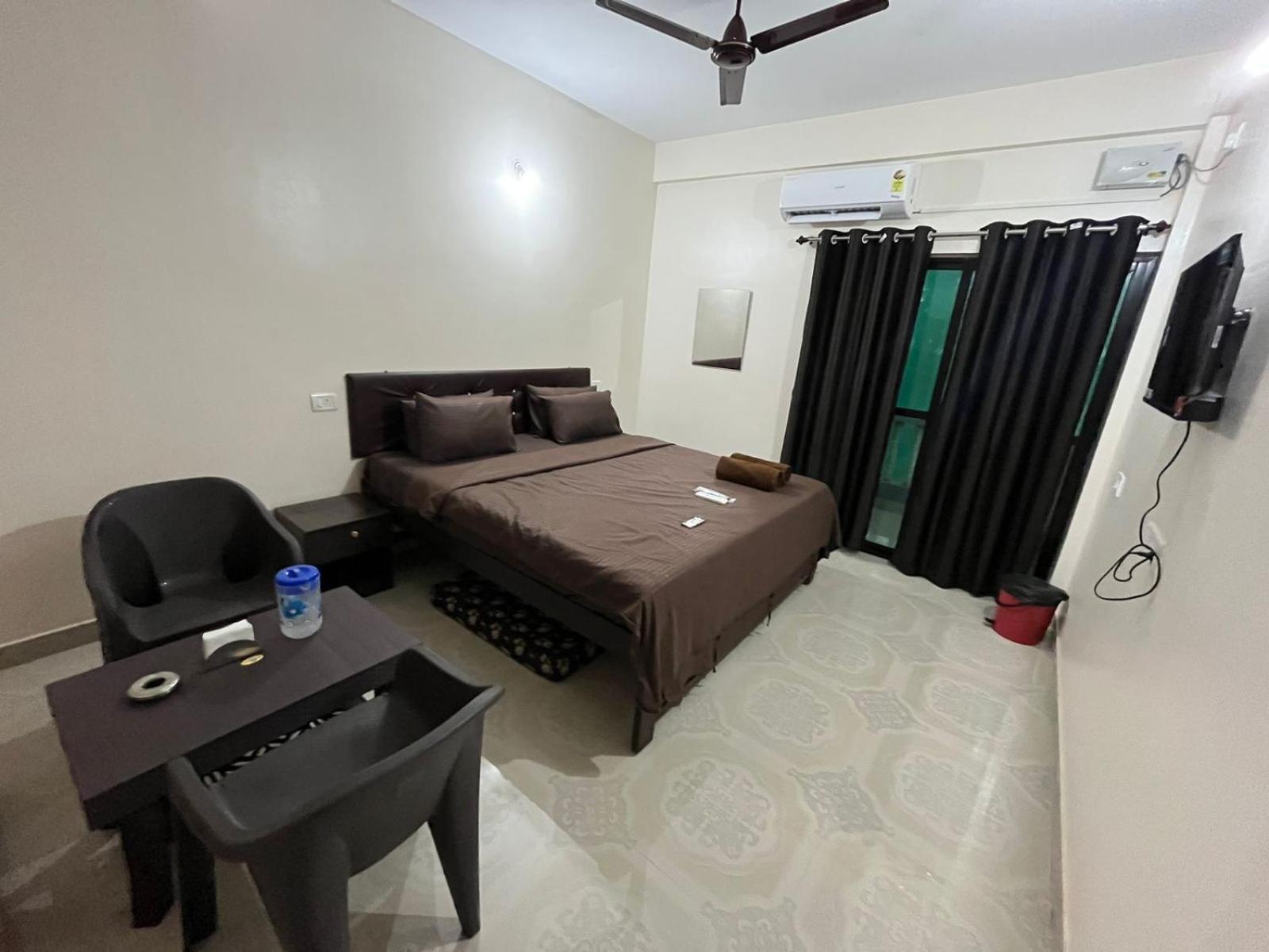 Hotel Saffron Бага Экстерьер фото
